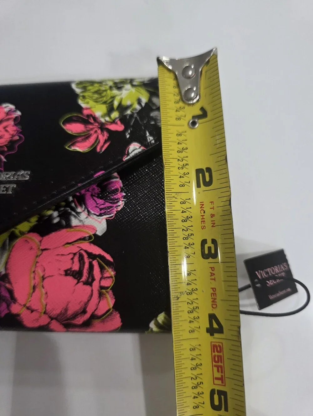Victoria's Secret Floral Wallet Wristlet Clutch NWT Black Pink - Picture 9 of 10